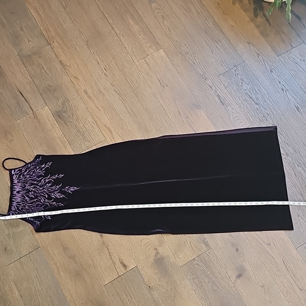 VINTAGE VELVET MIDNIGHT PURPLE FLAME DRESS - Picture 7 of 12